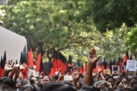உங்களின் குறை தீர்க்க  ஆதவன் வருகிறத�